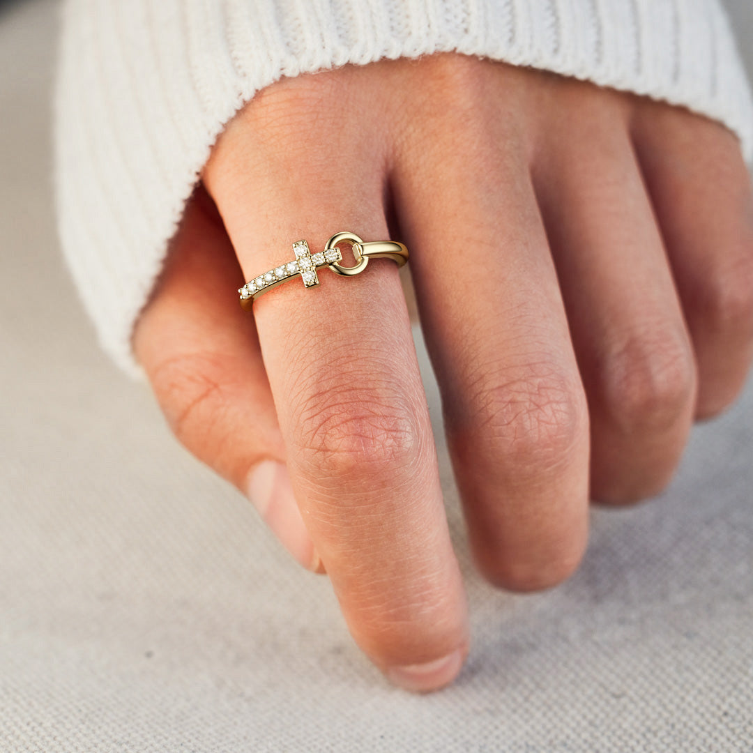 Pray Cross And Circle Ring - vanimy