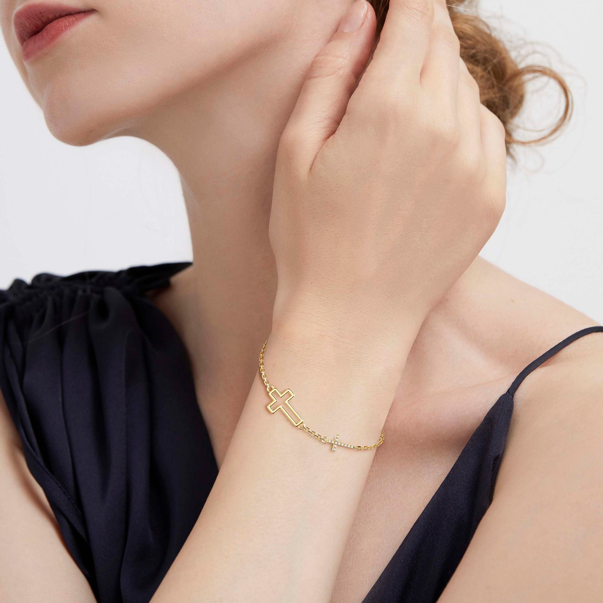 Hollow Cross Chain Bracelet - vanimy
