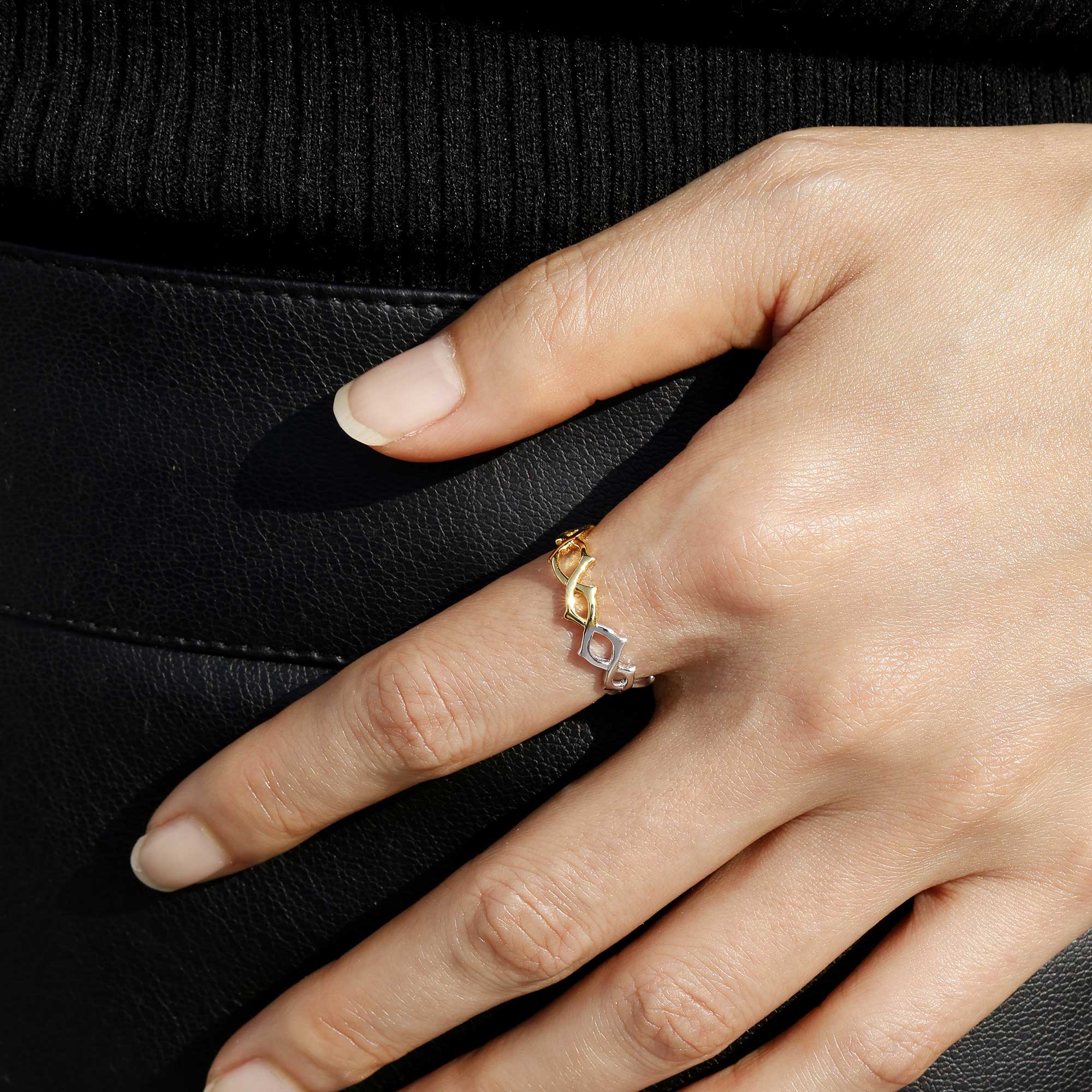 Zweifarbiger Statement-Ring „Thorns“