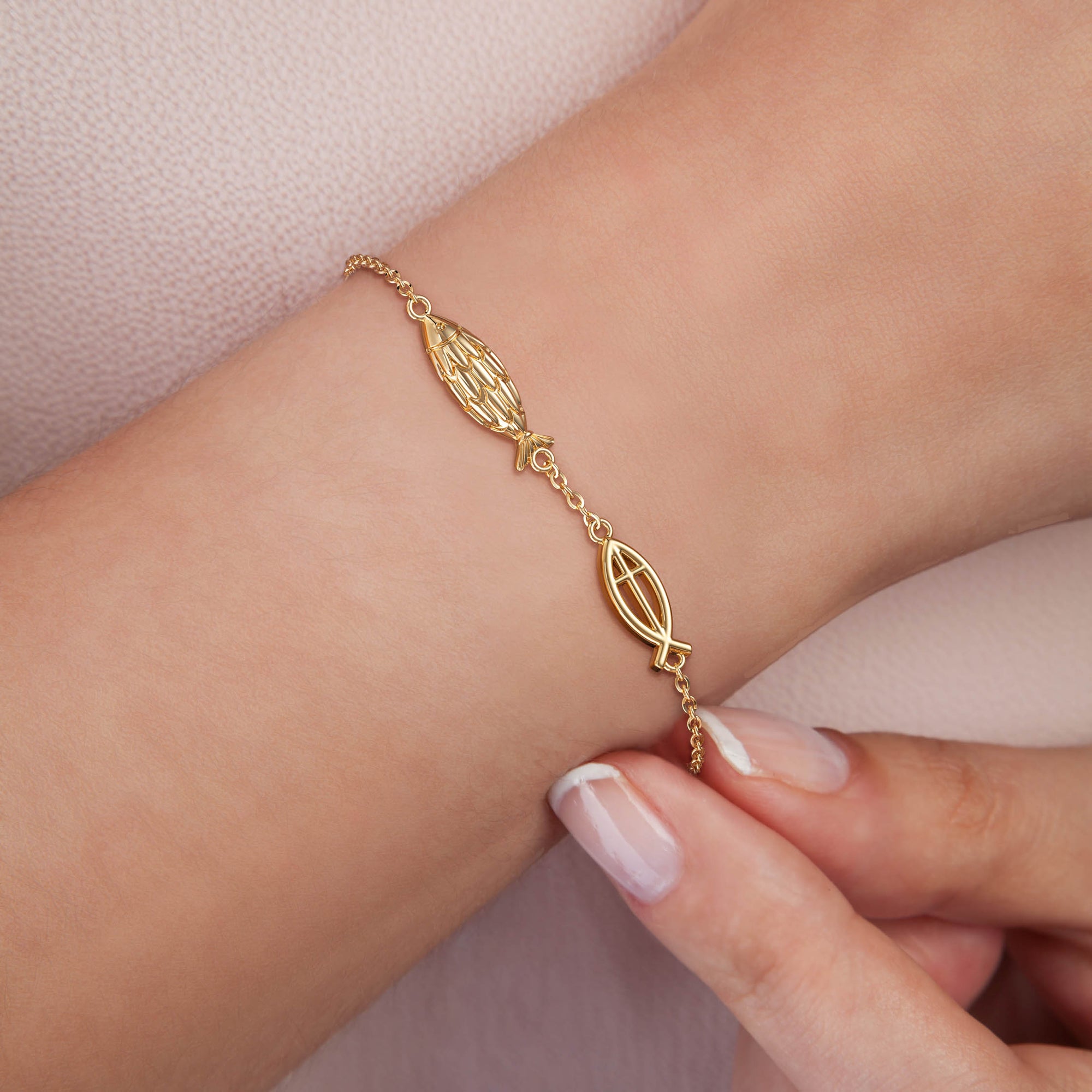 Jesus Fish Bracelet - vanimy