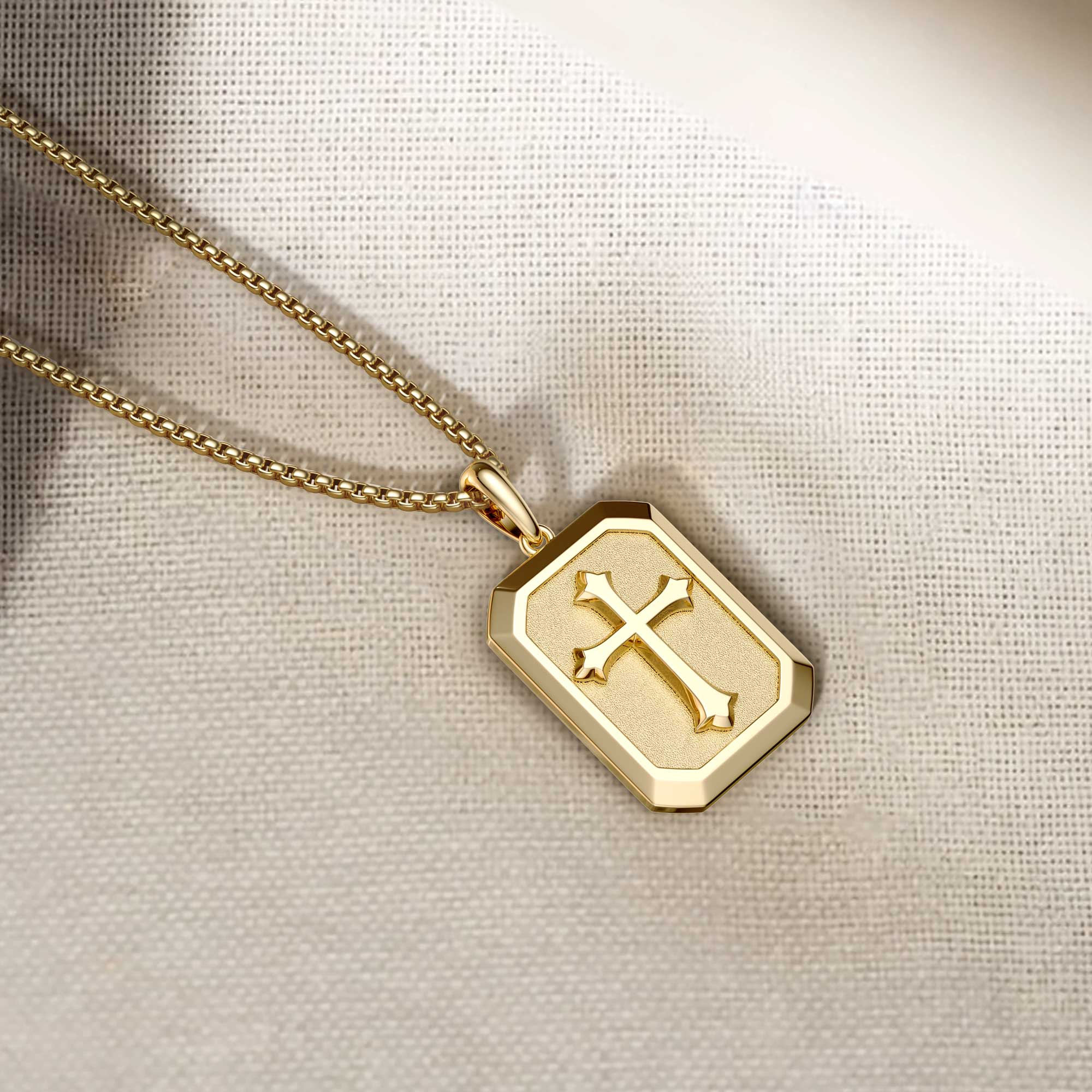 God Is In Control Cross Medallion Pendant Engraved Necklace - Men - vanimy