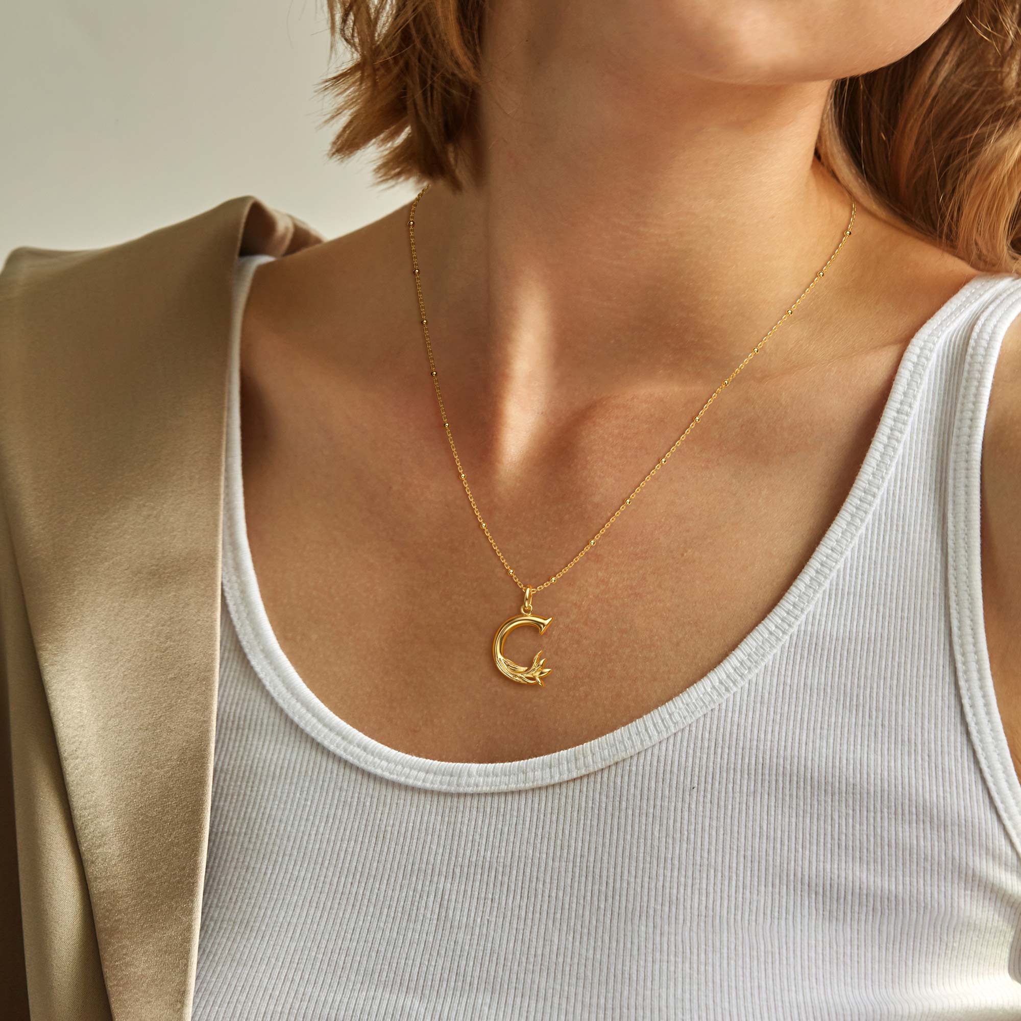 Crocus Blossom Letter C Pendant - vanimy