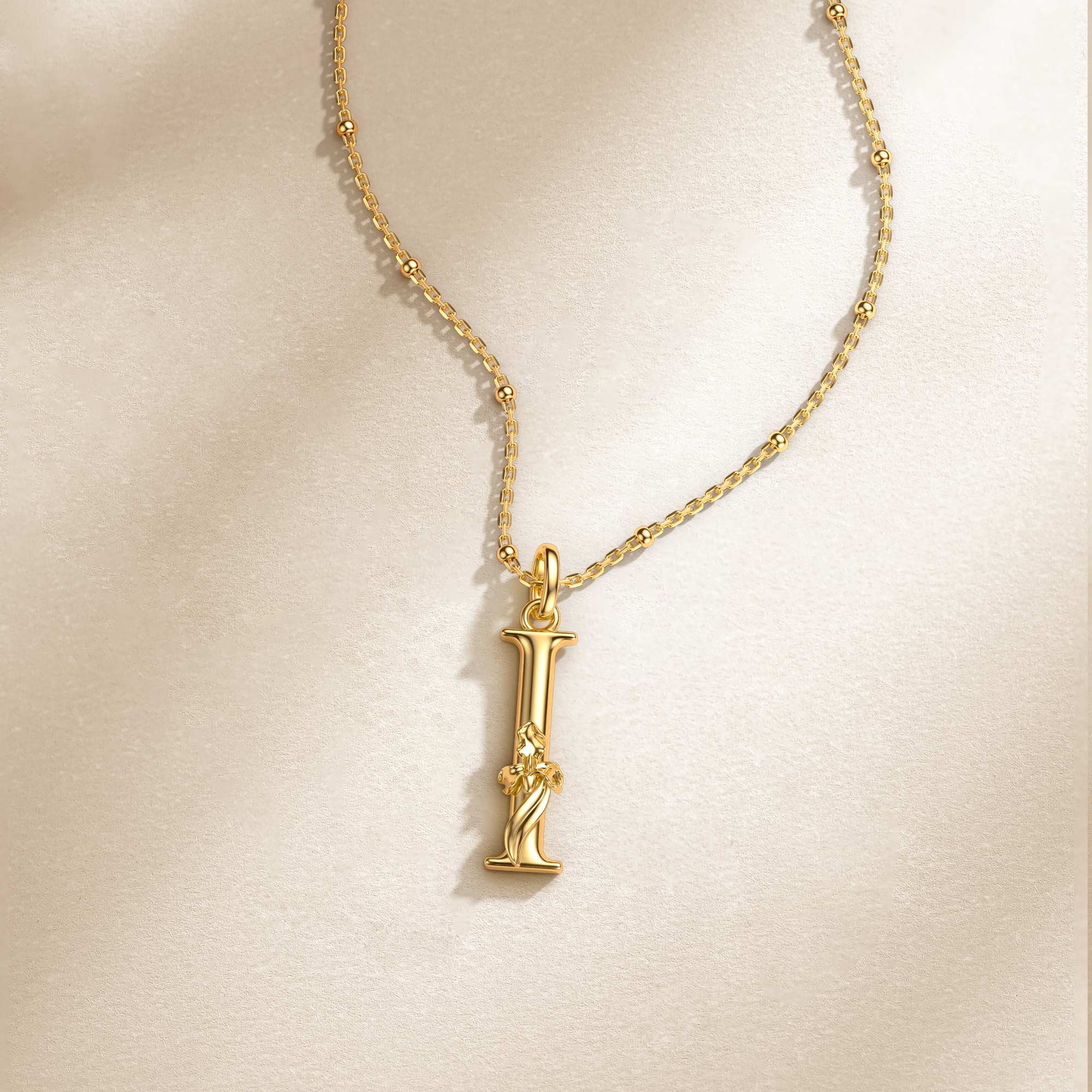 Iris Blossom Letter I Pendant - vanimy