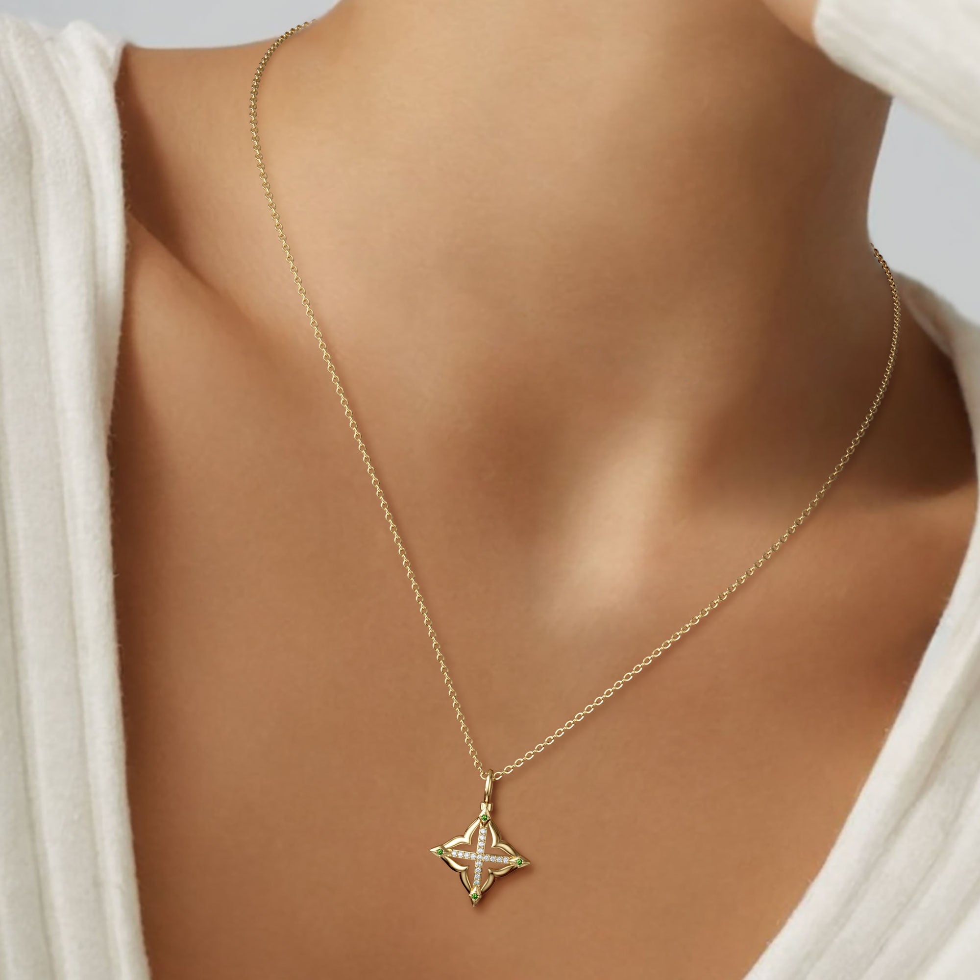 Lucky Four-Leaf Clover Cross Amulet Pendant Necklace - vanimy