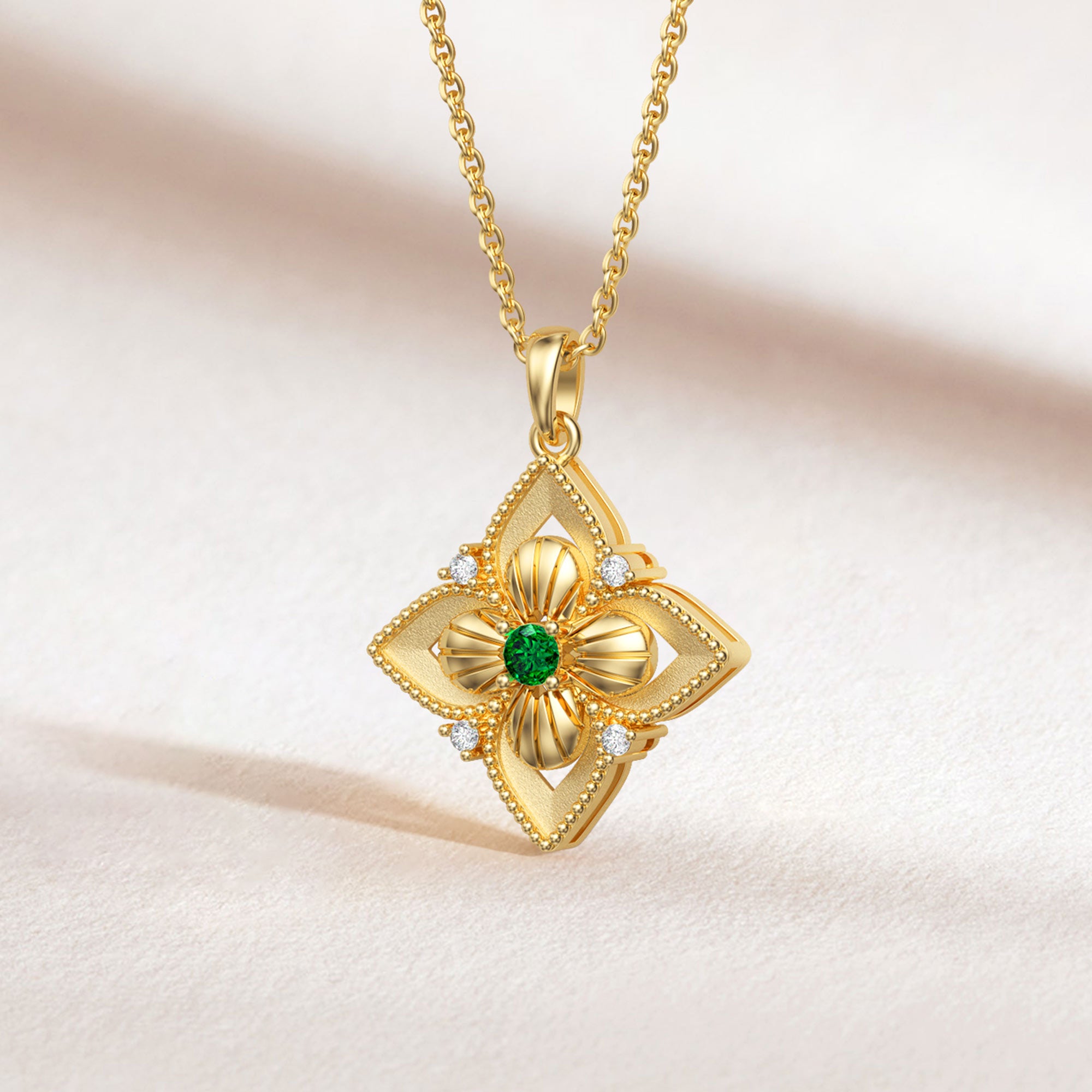 Lucky Radiance Clover Charm Milgrain Pendant Necklace - vanimy