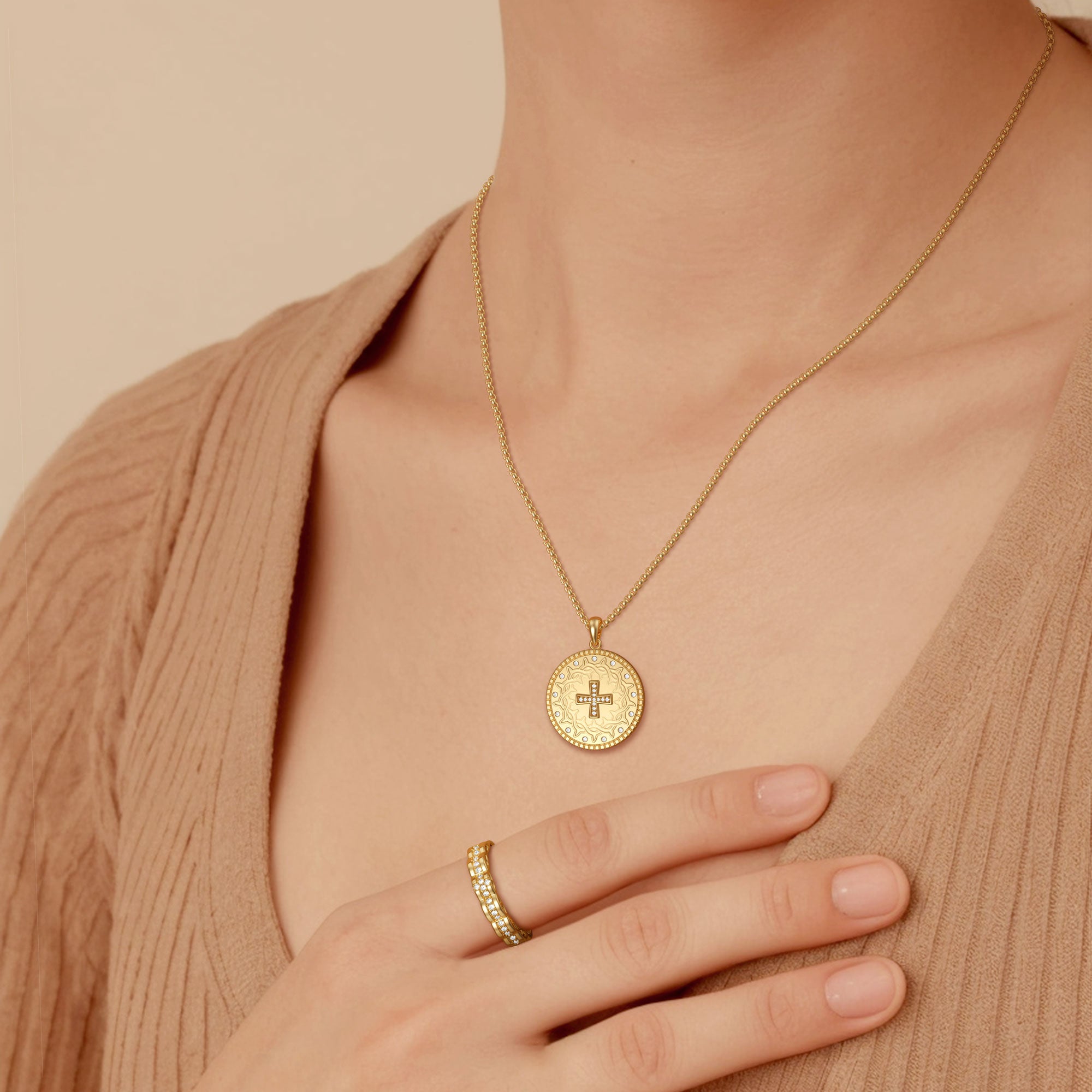Personalized Cross Crown of Thorns Medallion Necklace - vanimy