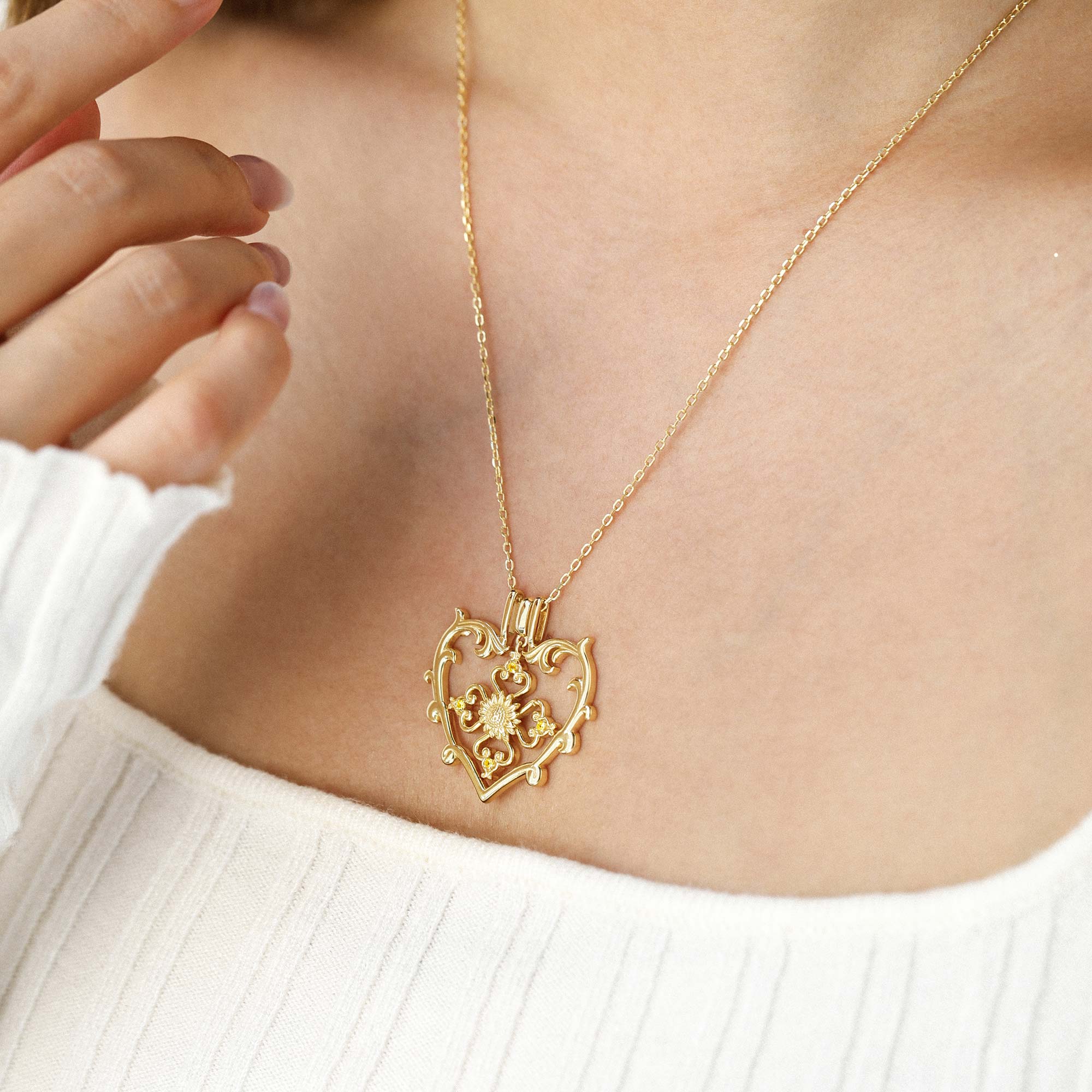 Sacred Bloom Sunflower Love Birth Flower Necklace