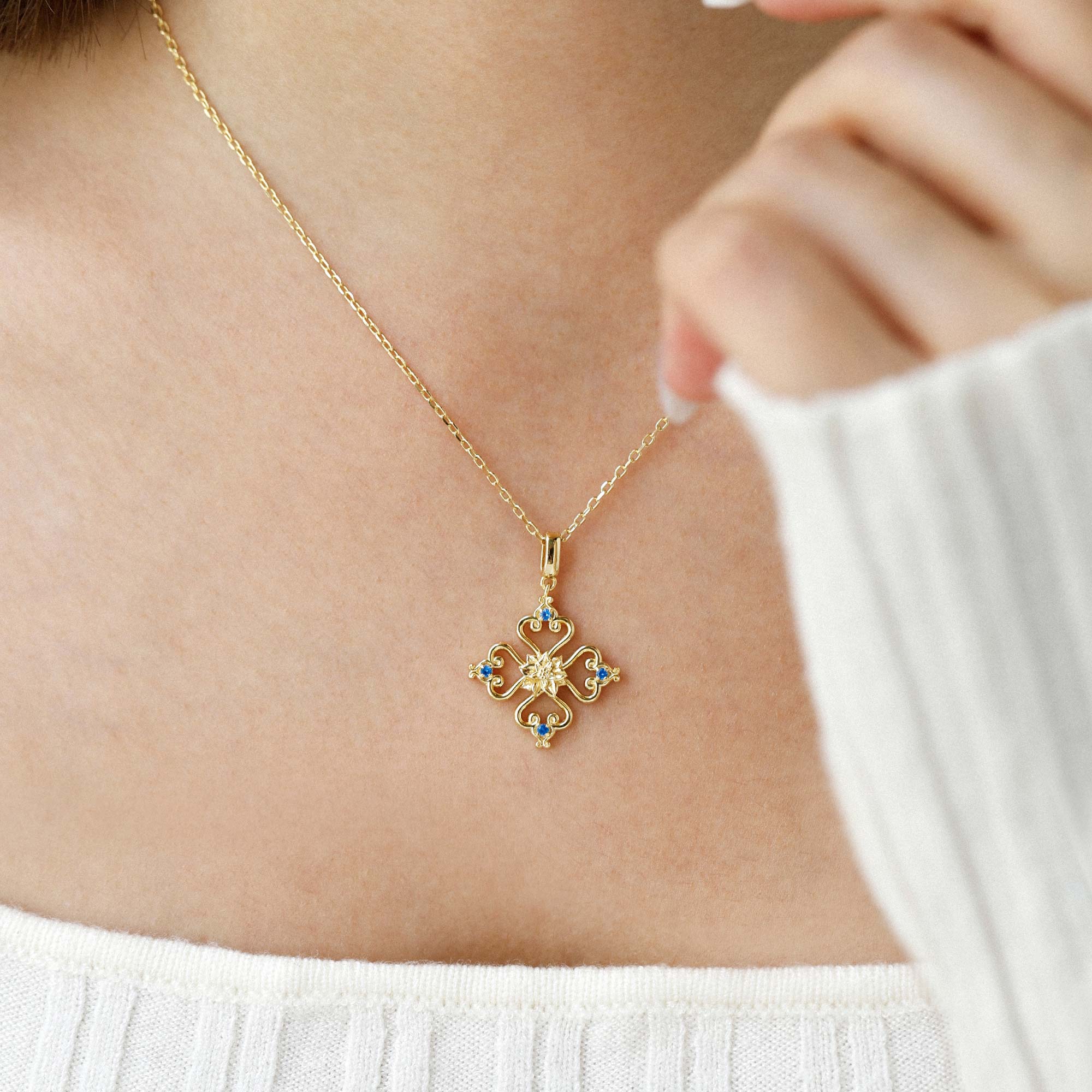 Sacred Bloom Poinsettia Love Birth Flower Necklace