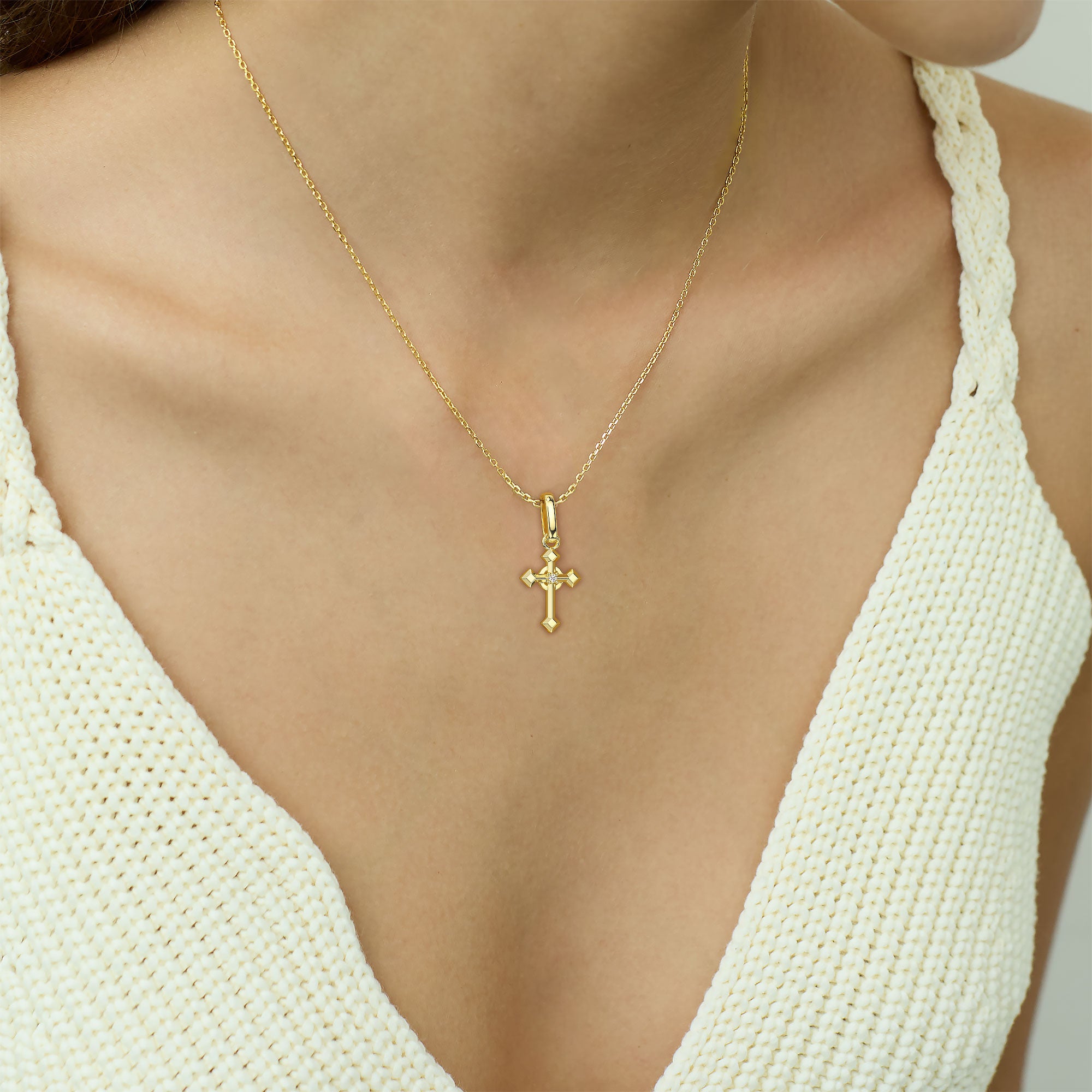 Pendentif à breloque croix celtique