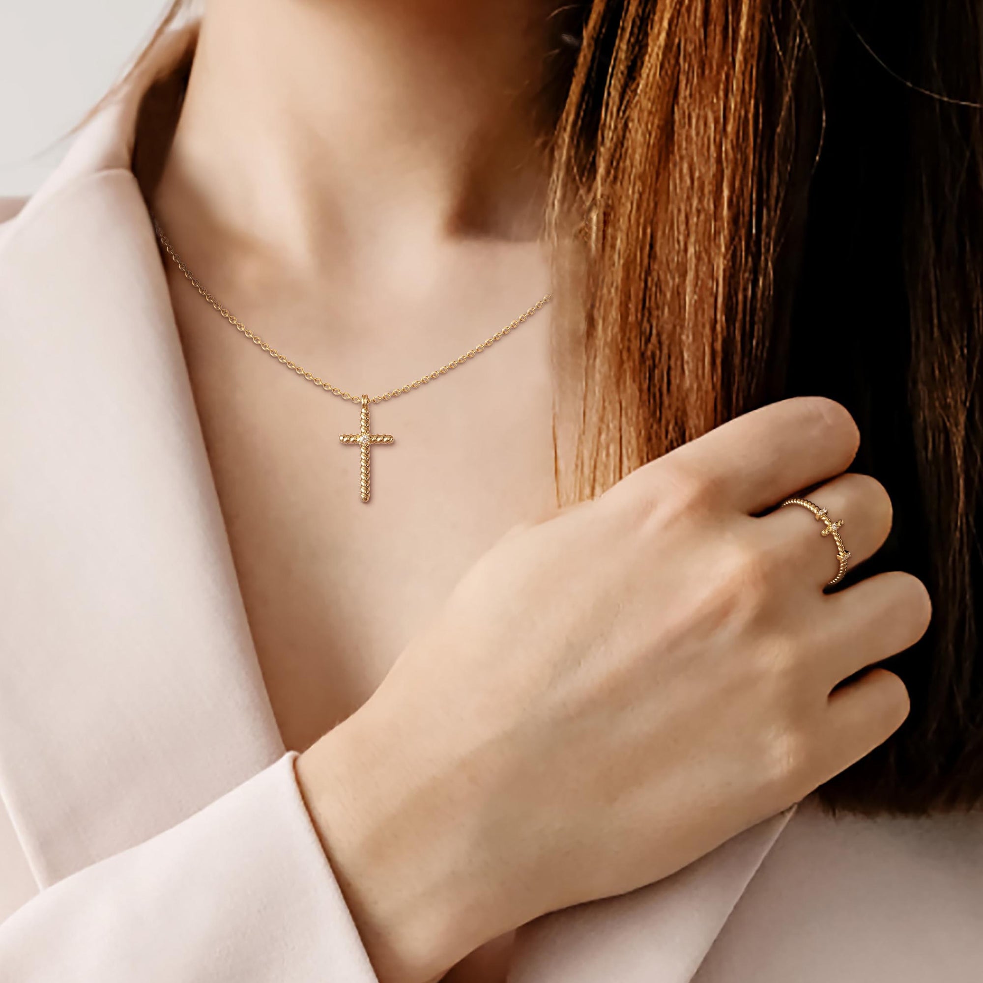 Rope Cross Pendant Necklace - vanimy