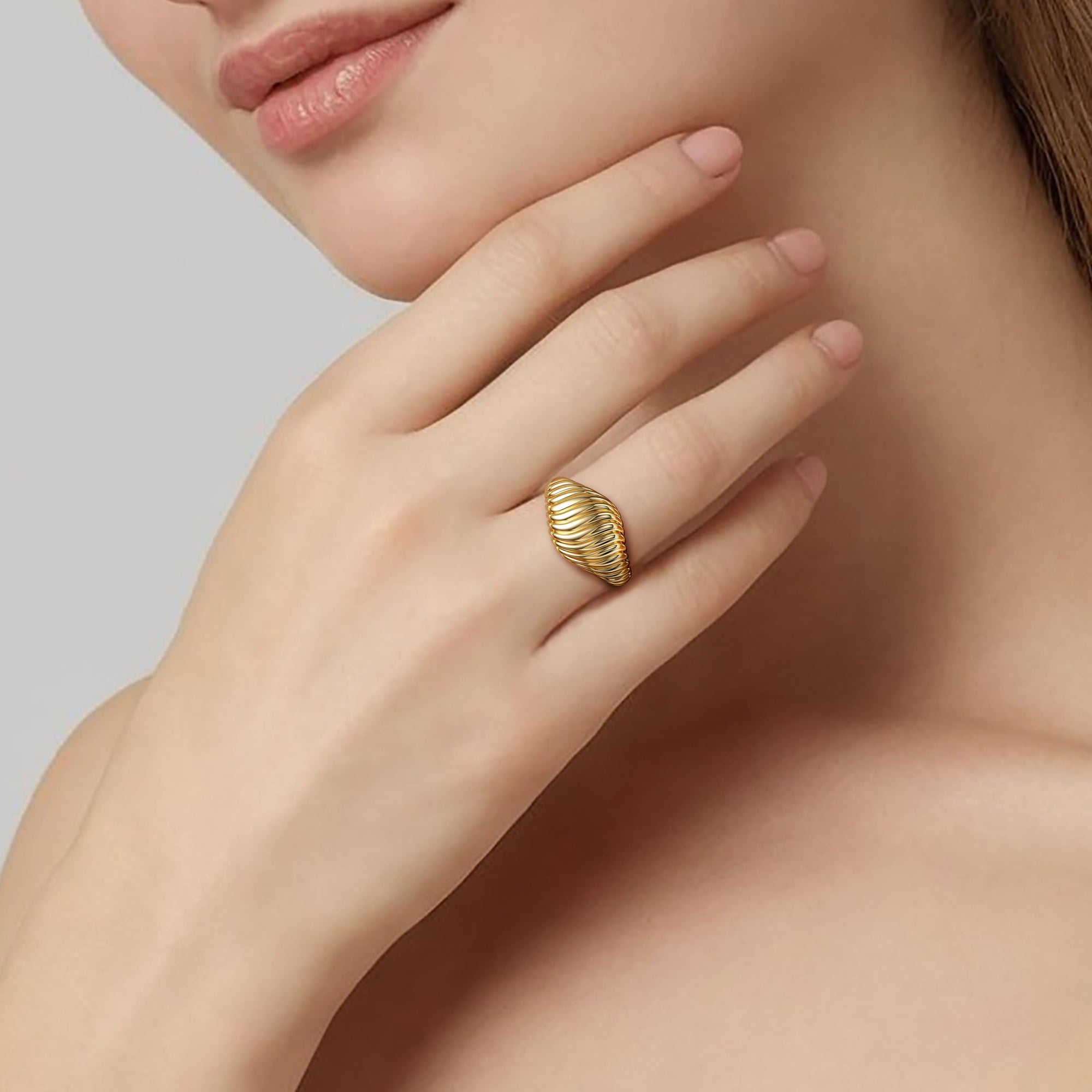 Cross Contour Ring - vanimy