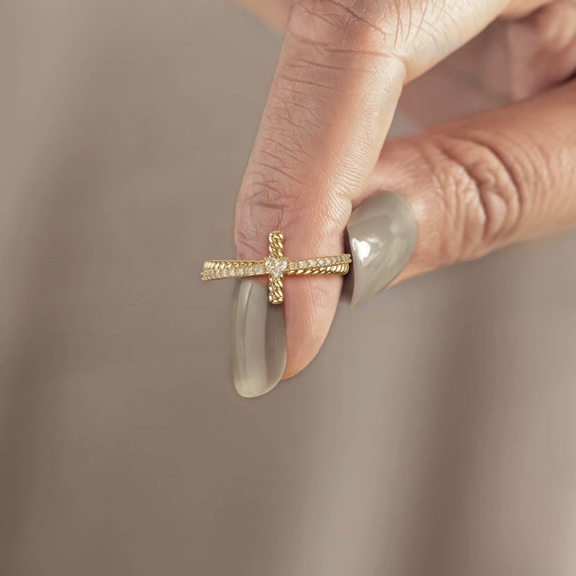 Cord Twist Crossover Ring - vanimy