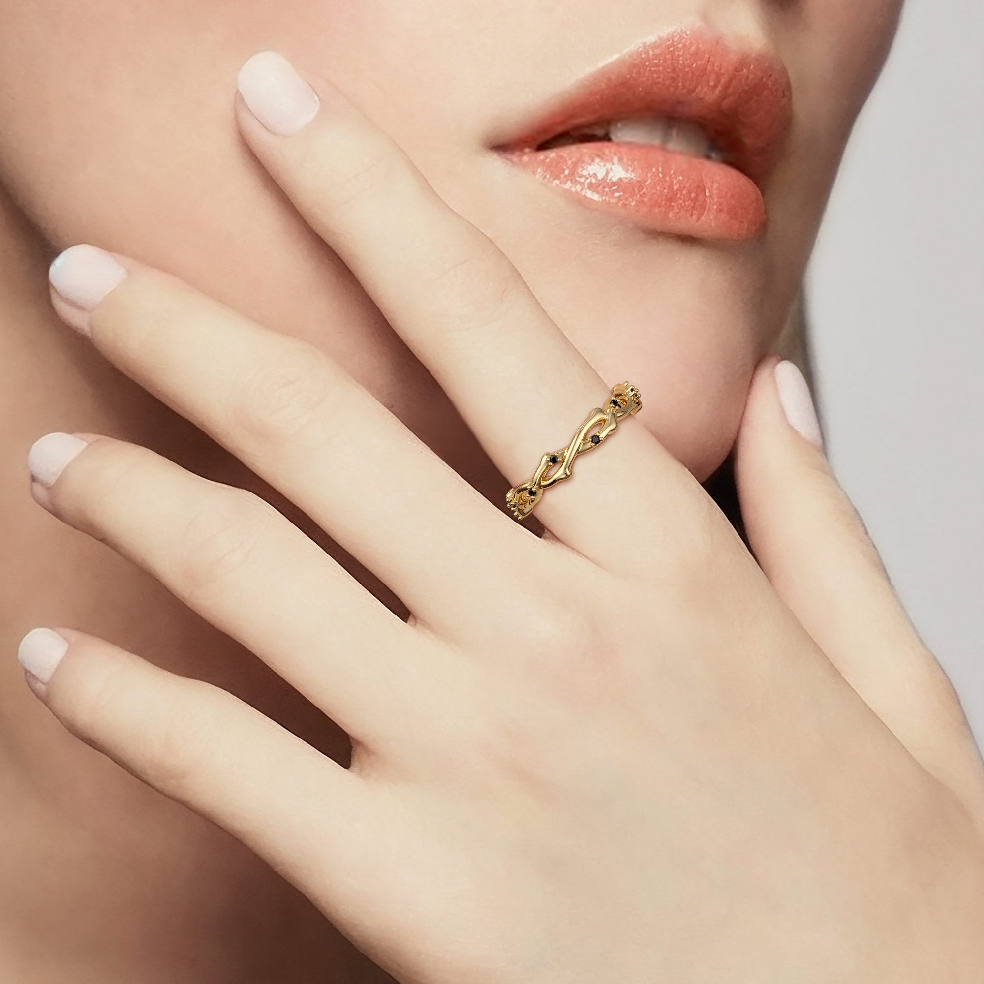 Chic Black Zircon Thorn Design Ring - vanimy
