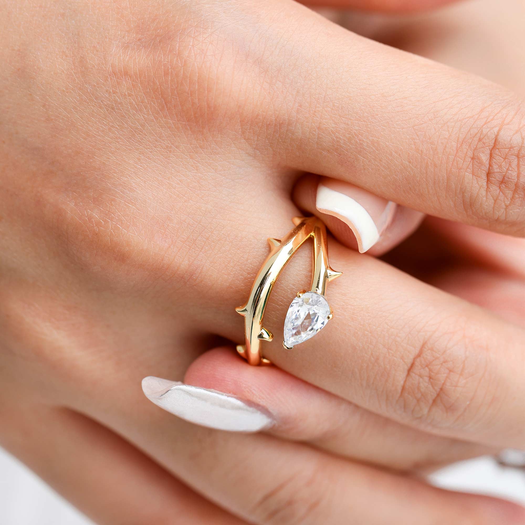 Thorns Pear Statement Ring