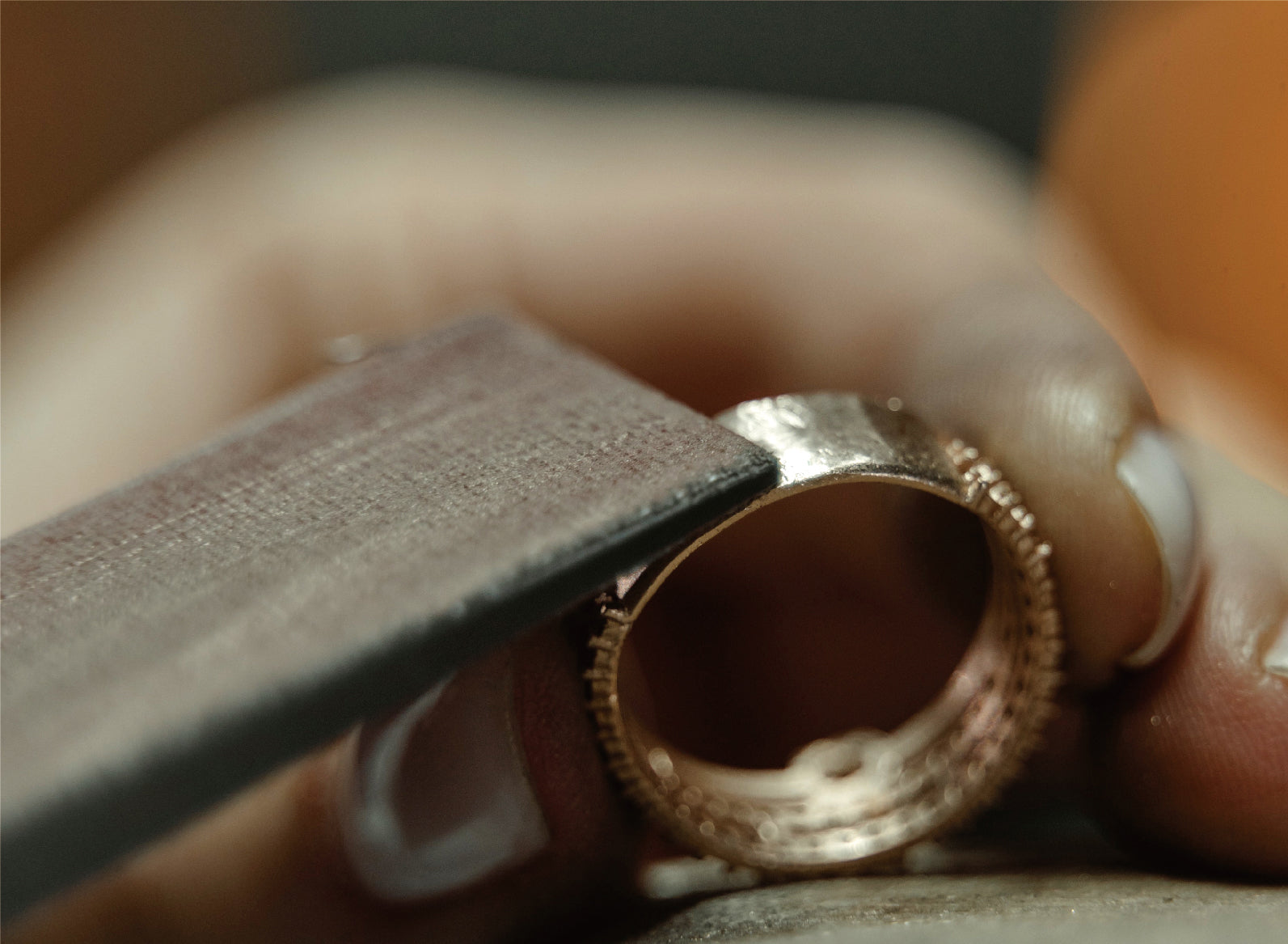 The Beauty and Durability of 925 Sterling Silver Jewelry โ vanimy