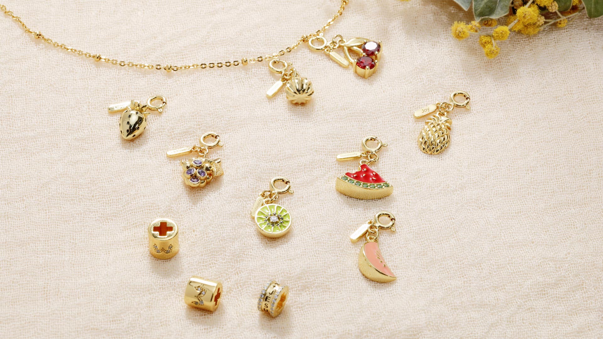 How to Pick the Best Summer Jewelry for Women of Faith