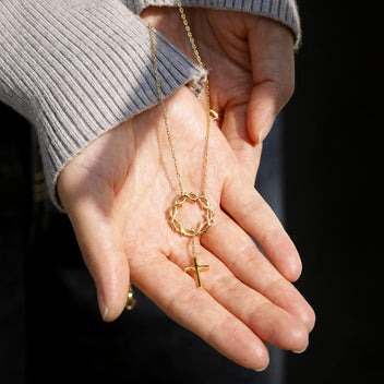 Crown of Thorns Cross Necklace | Christian Necklace – vanimy