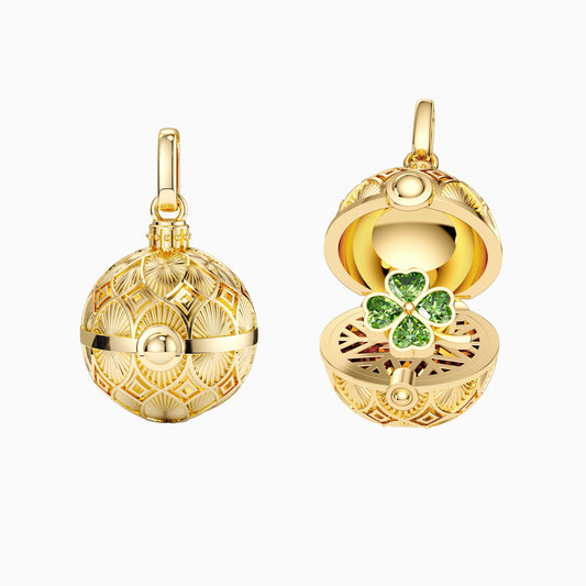 Good Luck Four Leaf Clover Amulet Christmas Ball Locket Pendant - vanimy