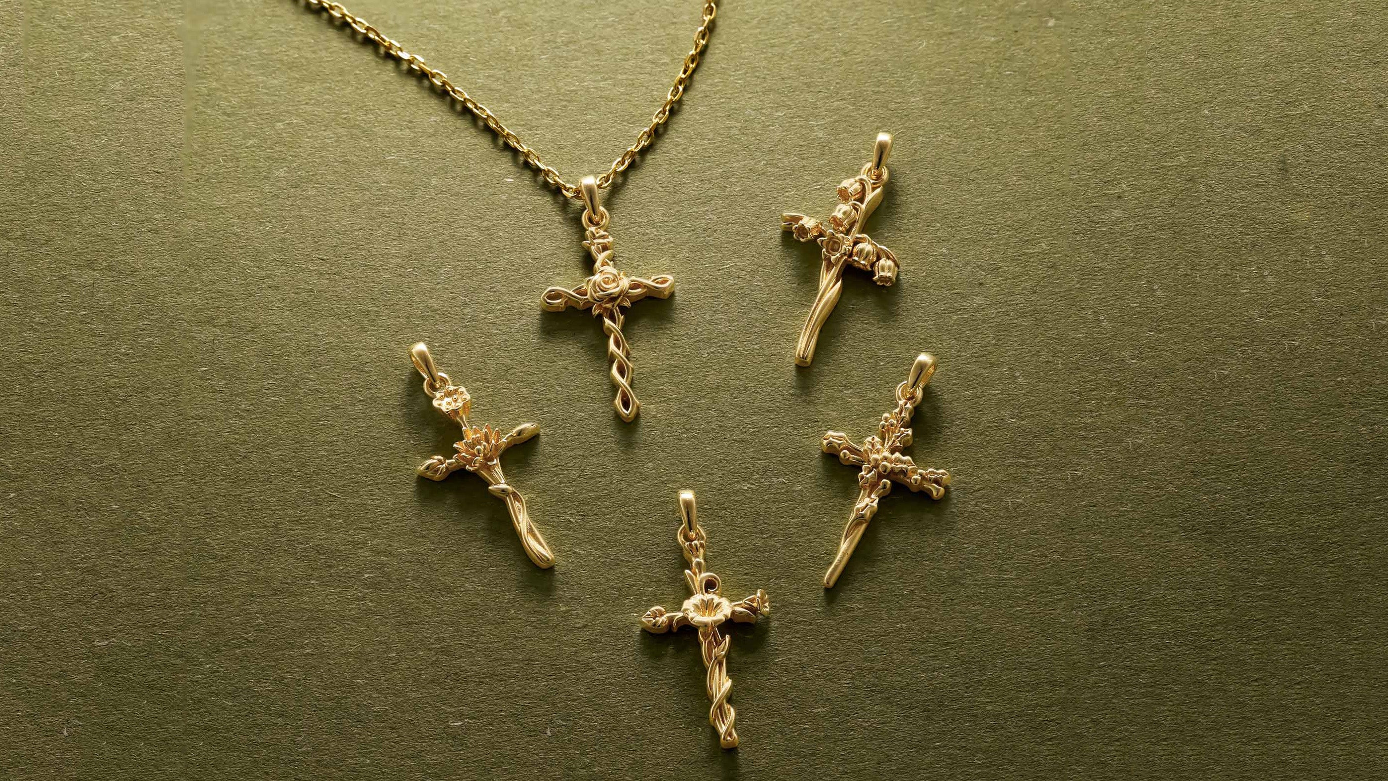 Flaming Heart with Dagger Necklace – vanimy