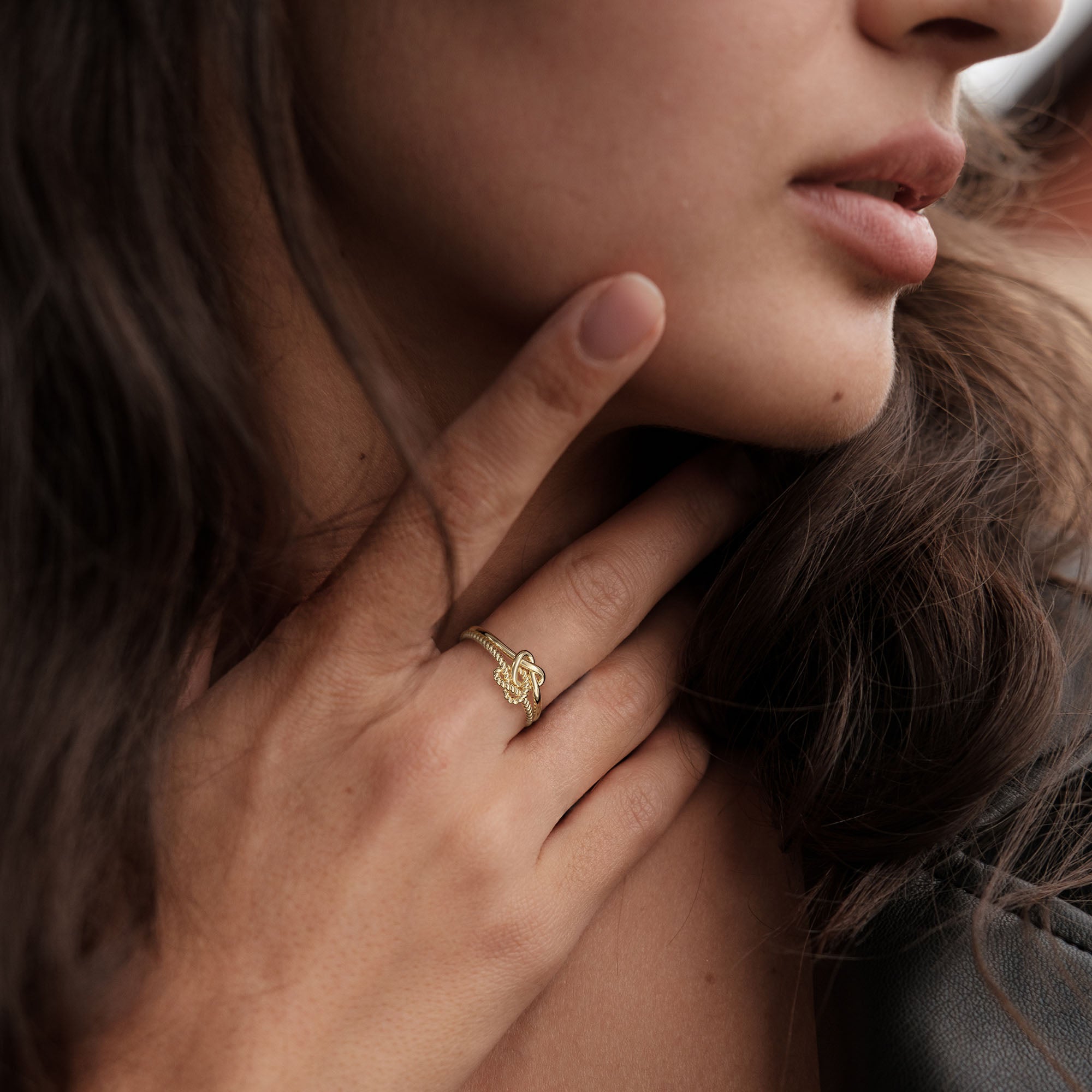 Double Knotted Ring - vanimy